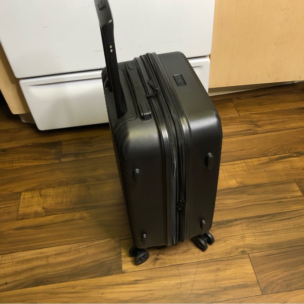 Calpak - Picture 5 of 16